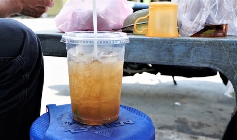 The truth behind the 10,000 VND lemon tea is just chemicals