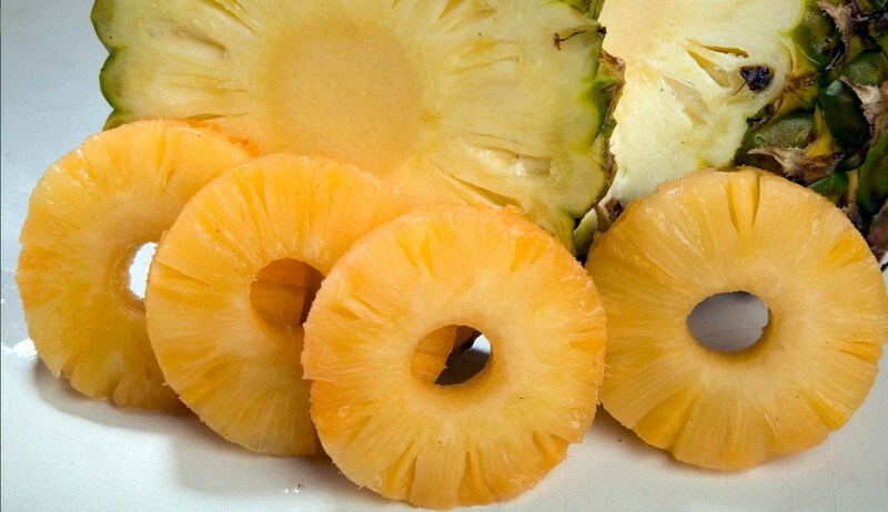 Pineapple juice - Nutritional juice for babies, don't miss it!