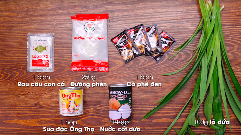 Ingredients for Son Thuy Jellyfish