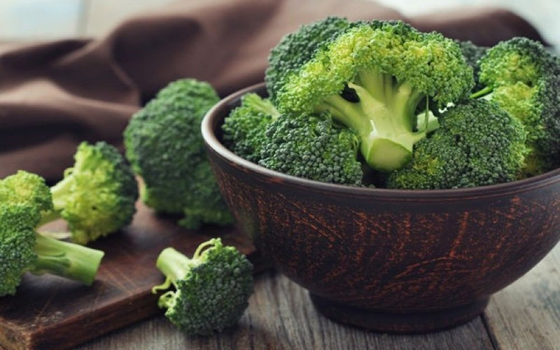 Broccoli, also known as broccoli, is an extremely healthy vegetable and is rich in vitamins A, C, K, fiber, calcium, magnesium, zinc, etc. to help promote children's health.