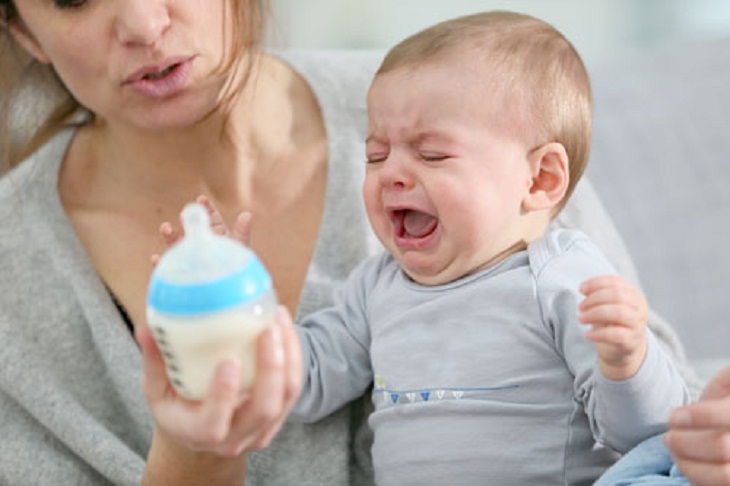 Drinking too much fruit juice makes your baby bored with other foods and drinks