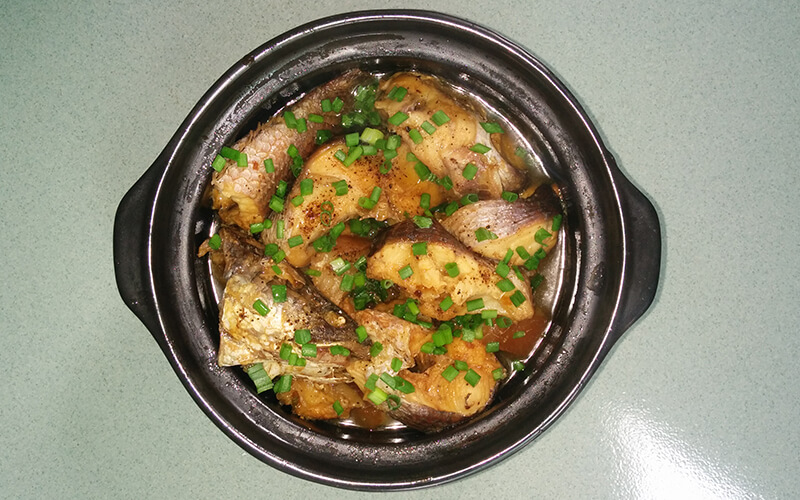 Braised snakehead fish with meat