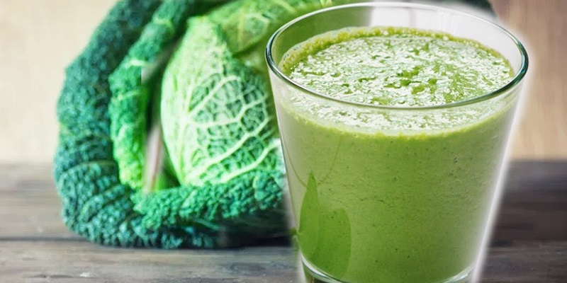 Cabbage, apple, soy milk smoothie
