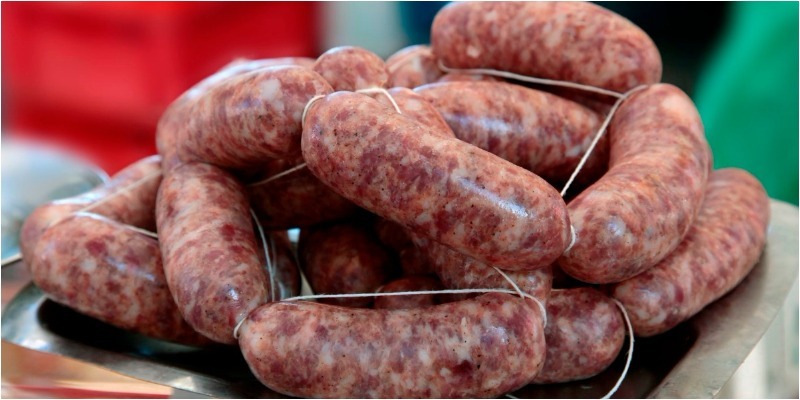 Can pregnant women eat sausages?