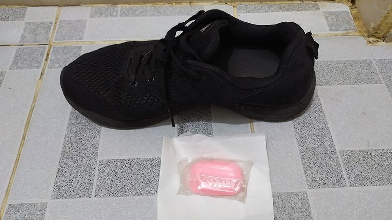 How to deodorize shoes with soap bars